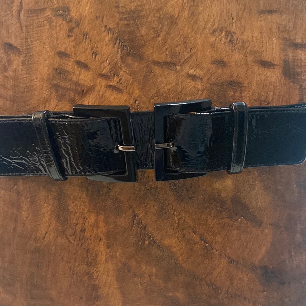 Suzi Roher Black Belt, size Small plus
